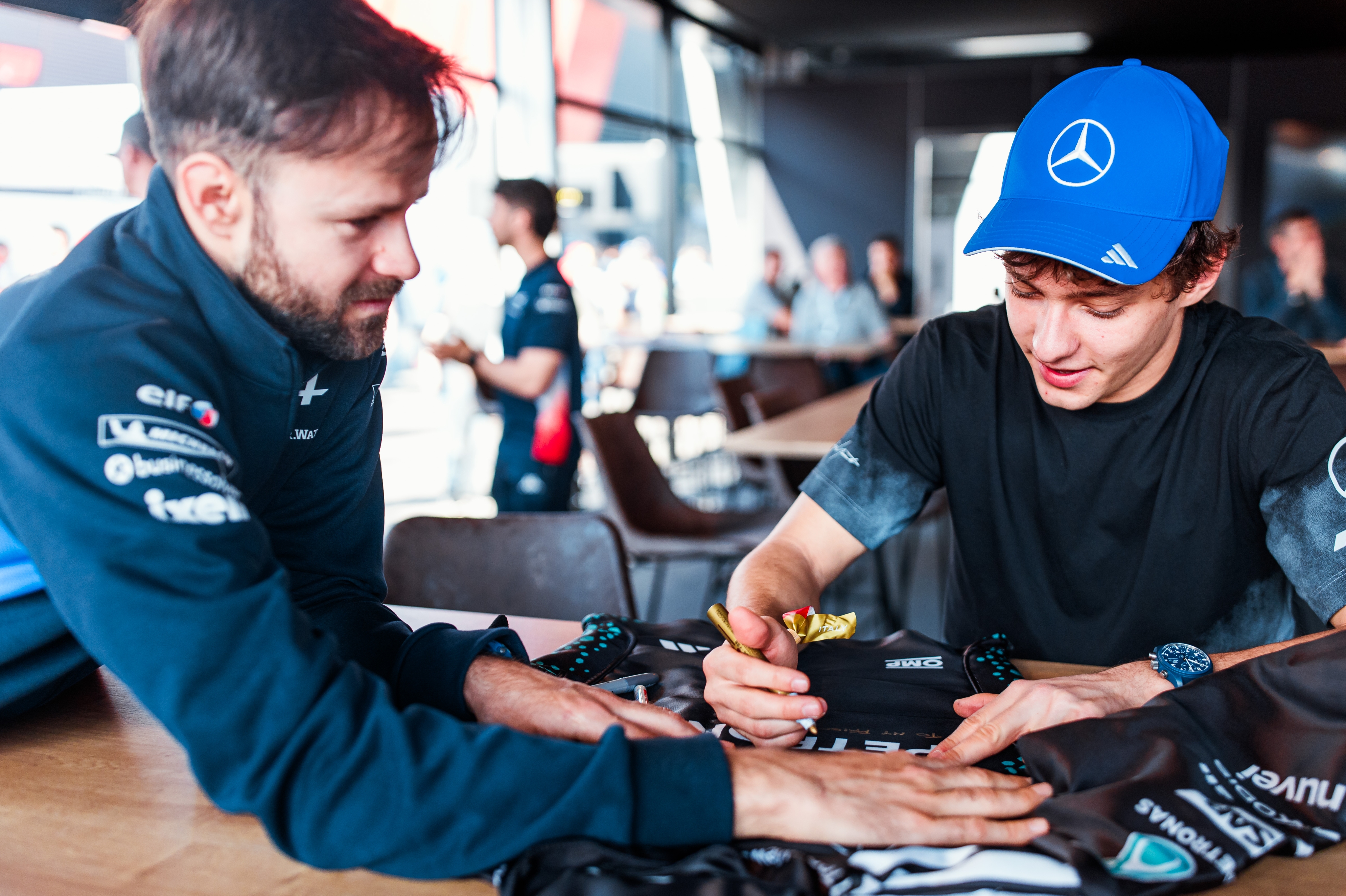 Přidá se Antonelli k Verstappenovi? Lídr šampionátu F1 potvrdil zájem o licenci na Nürburgring